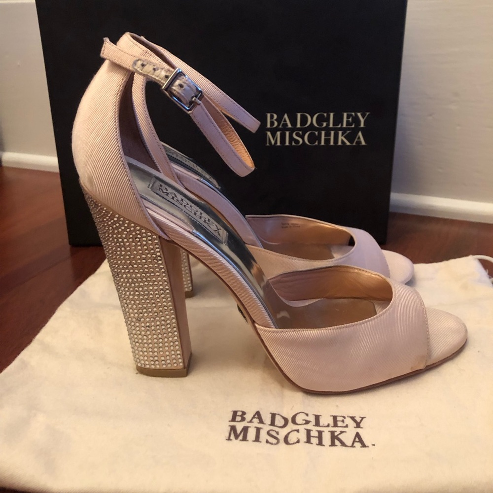 COPY - Badgley Mischka Blush Bridal Shoes, Size 9